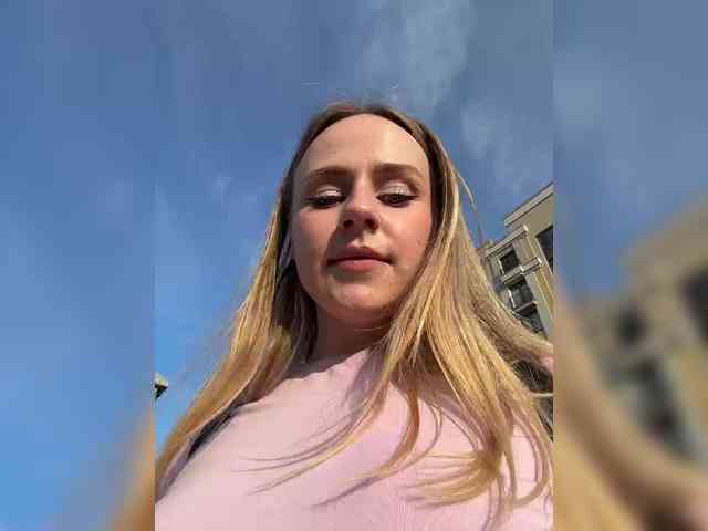 -Angel-Ali- webcam
