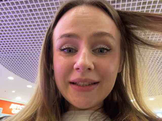 -Angel-Ali- webcam