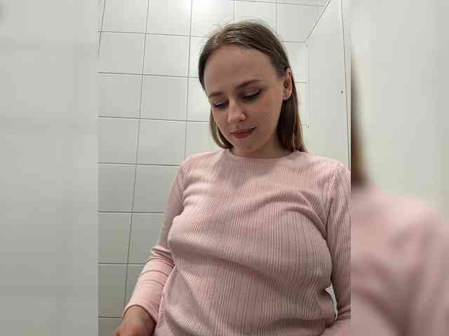 -Angel-Ali- webcam