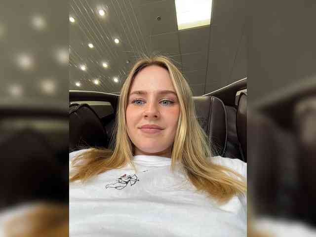 -Angel-Ali- webcam