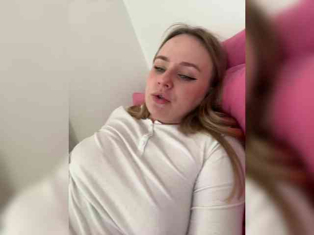 -Angel-Ali- webcam