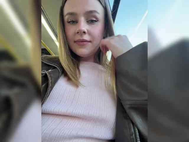 -Angel-Ali- webcam