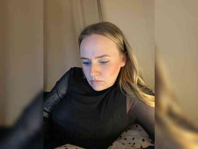 -Angel-Ali- webcam