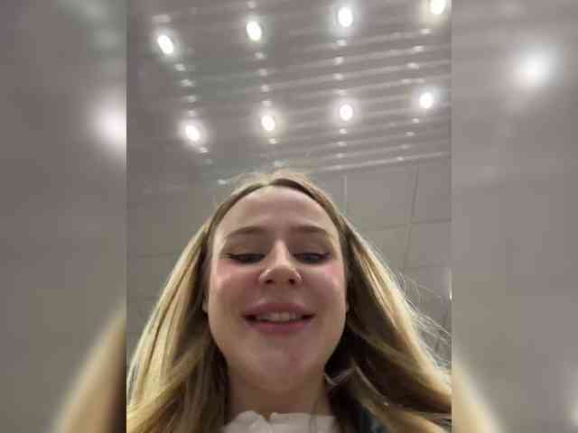 -Angel-Ali- webcam