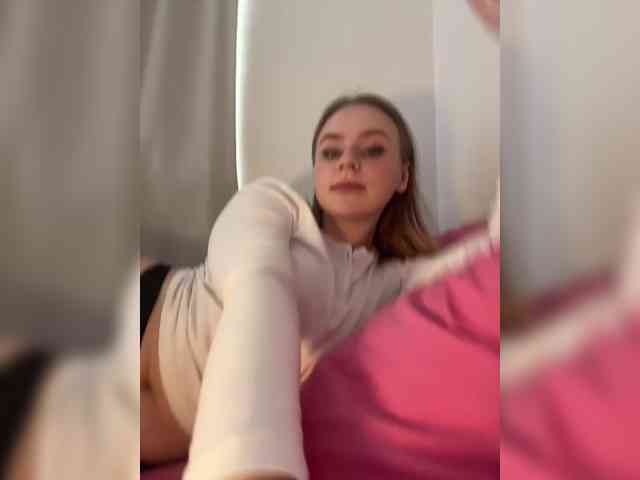 -Angel-Ali- webcam