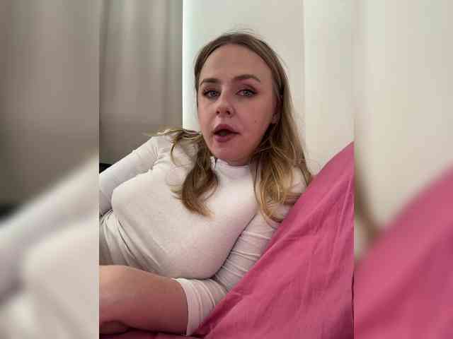 -Angel-Ali- webcam