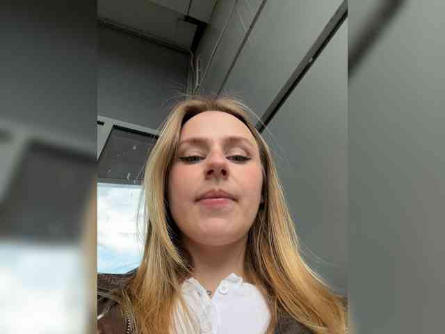 -Angel-Ali- webcam