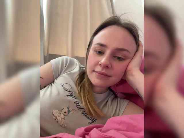 -Angel-Ali- webcam