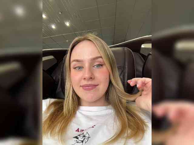 -Angel-Ali- webcam