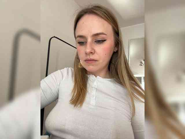 -Angel-Ali- webcam