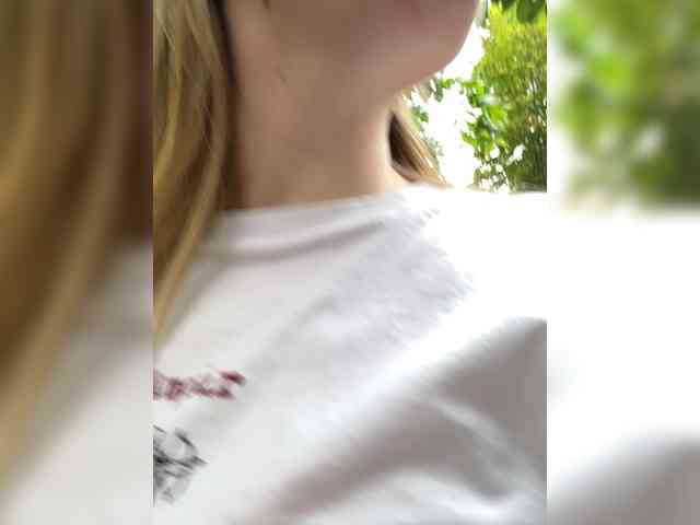 -Angel-Ali- webcam
