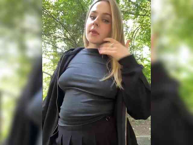 -Angel-Ali- webcam