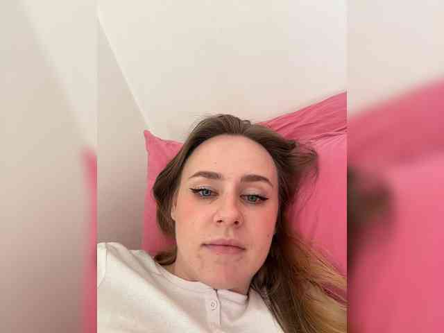 -Angel-Ali- webcam