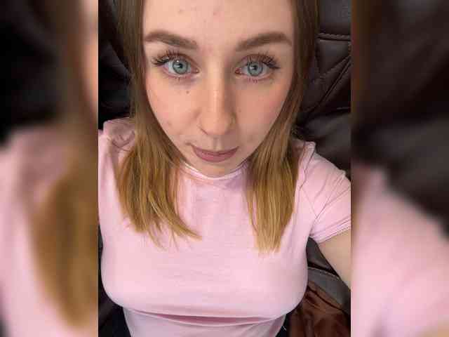 -Angel-Ali- webcam