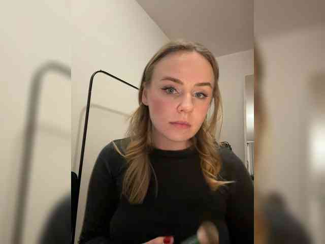 -Angel-Ali- webcam