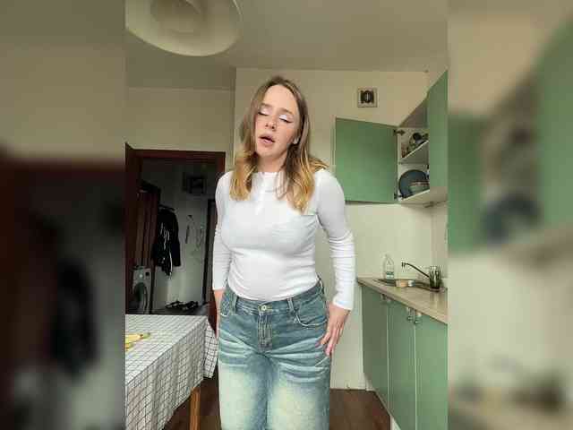 -Angel-Ali- webcam
