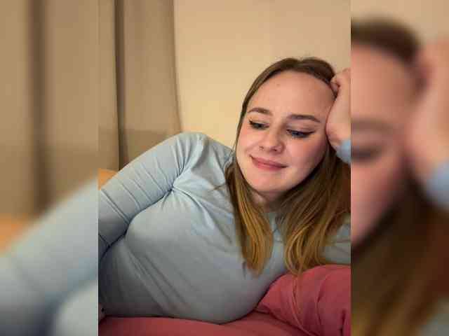 -Angel-Ali- webcam
