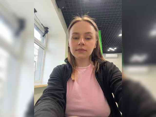 -Angel-Ali- webcam
