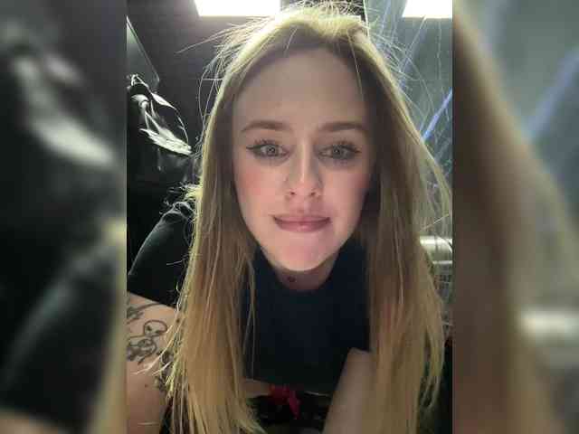 -Angel-Ali- webcam