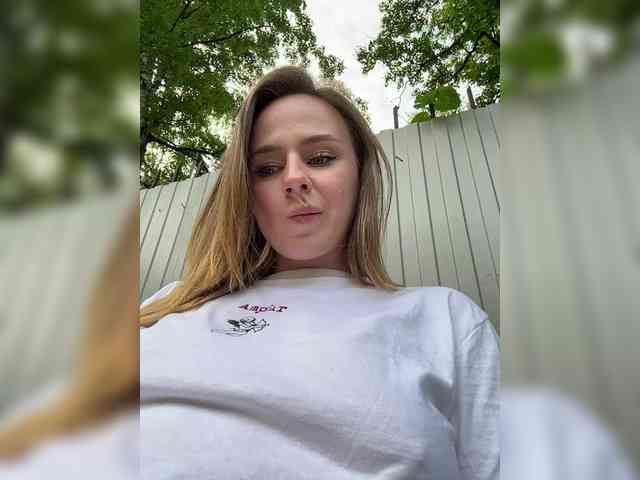 -Angel-Ali- webcam