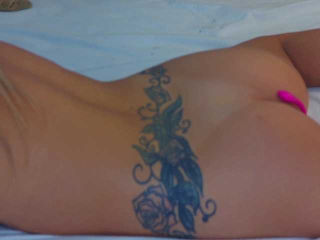 Izabelle02