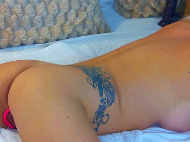 Izabelle02