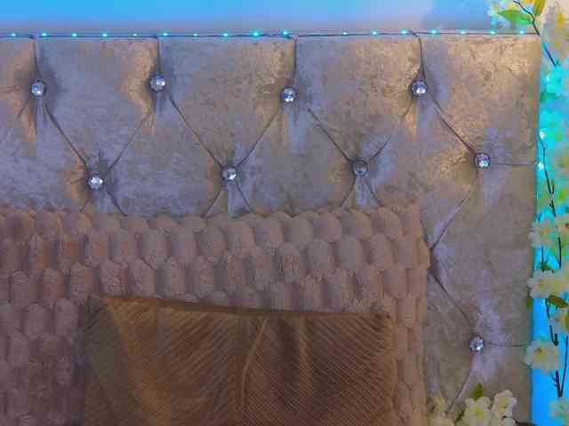 Izabelle02 webcam