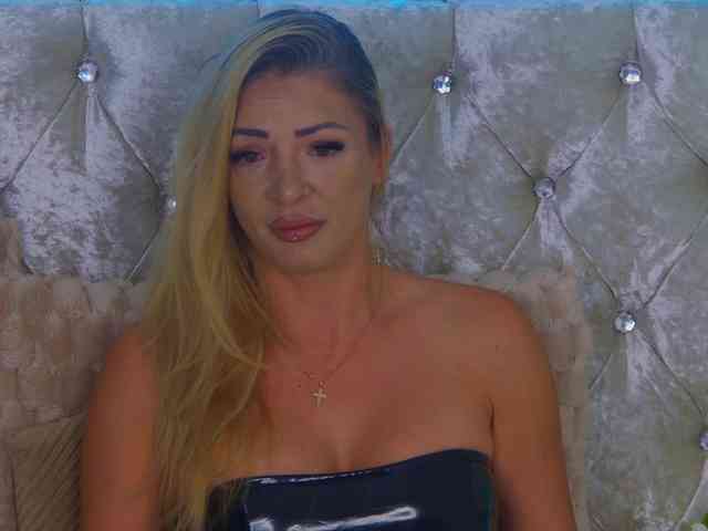 Izabelle02 webcam