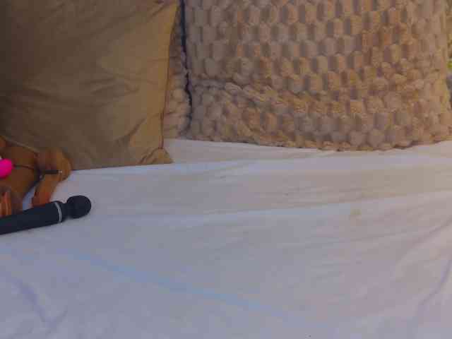 Izabelle02 webcam