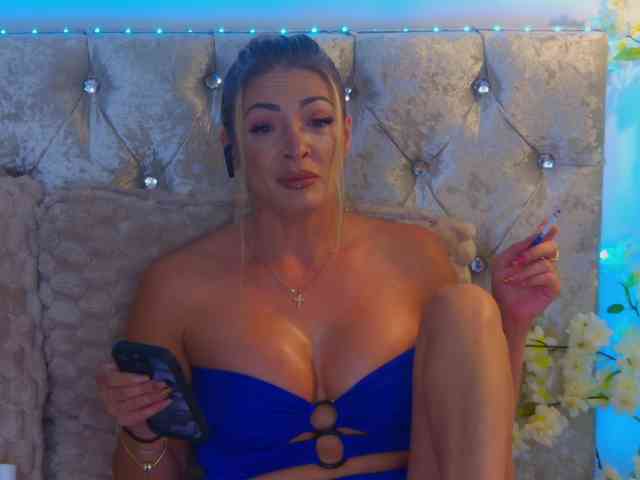 Izabelle02 webcam