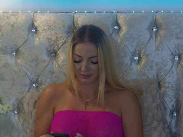 Izabelle02 webcam