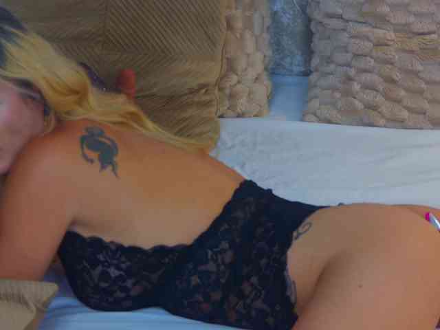 Izabelle02