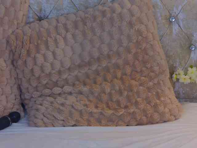 Izabelle02 Sex Cam Show