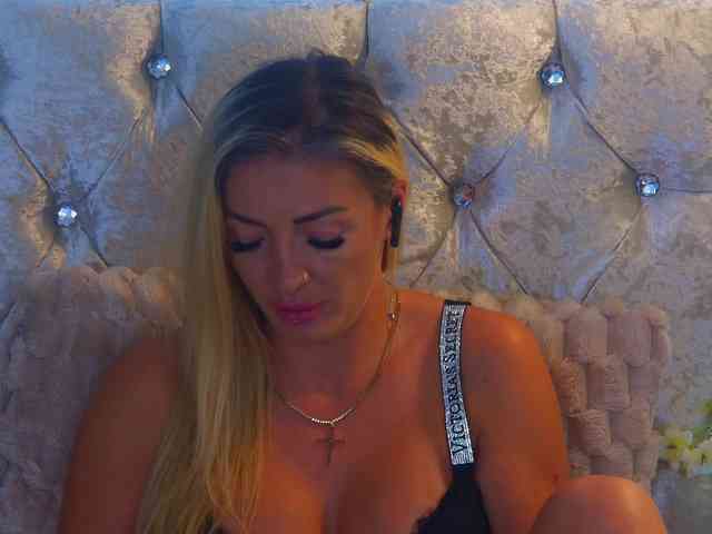 Izabelle02 webcam