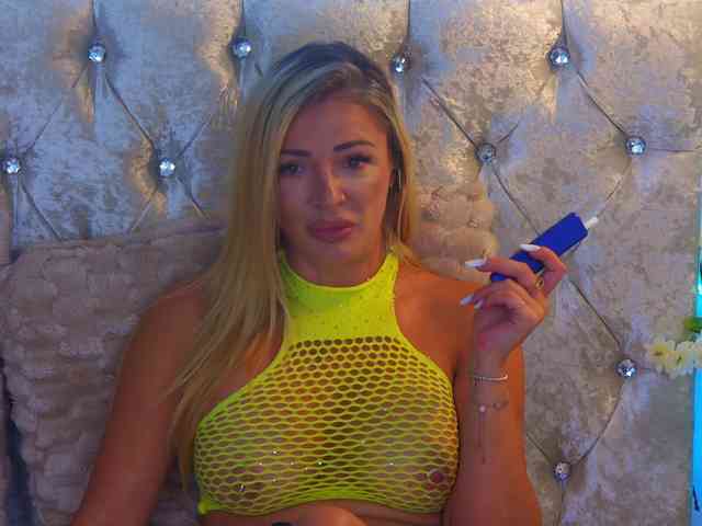 Izabelle02 webcam