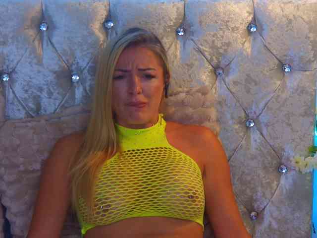 Izabelle02 webcam