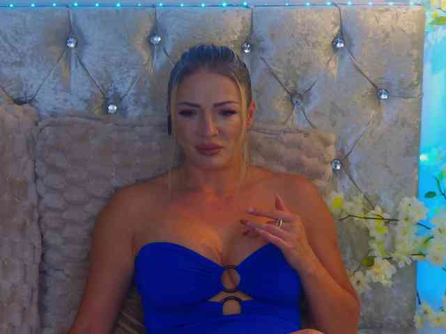 Izabelle02 webcam