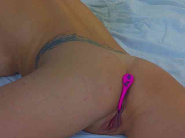 Izabelle02