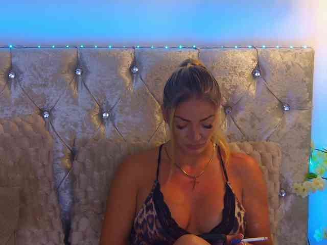 Izabelle02 webcam