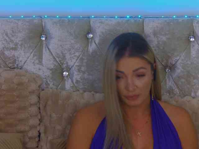 Izabelle02 webcam