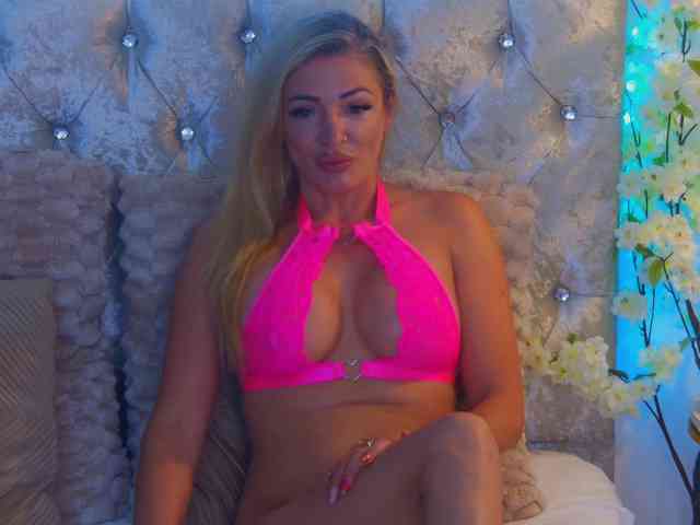 Izabelle02 webcam