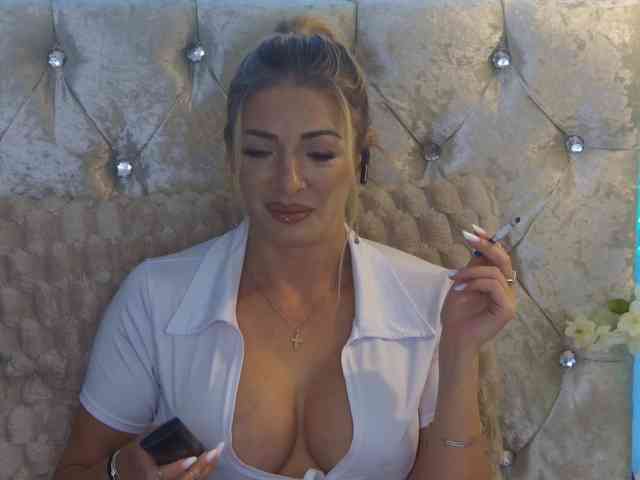 Izabelle02 webcam