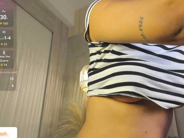 leaahcash live cam