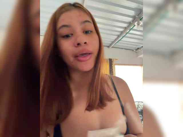leaahcash webcam
