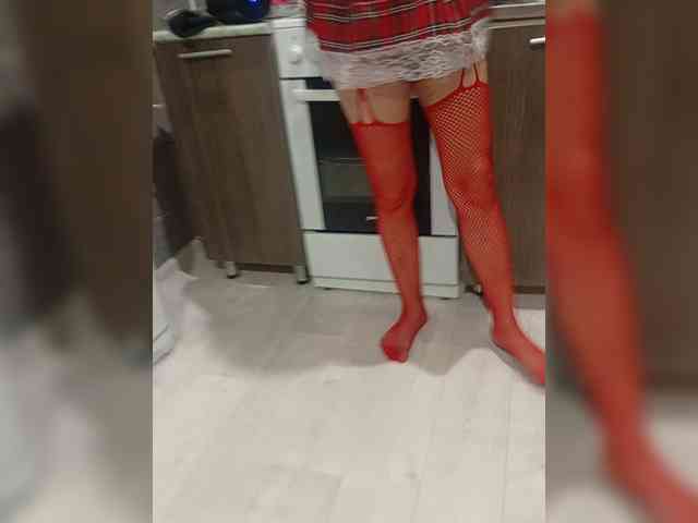 Model ini sedang live sekarang. Bania-katia
