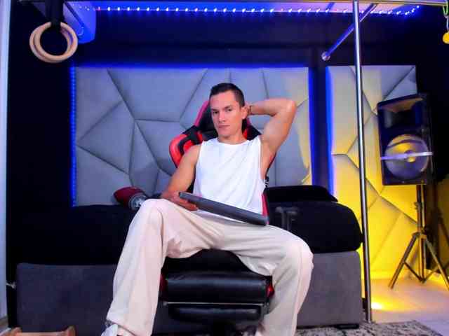 AydenMillerDom AydenMillerDom