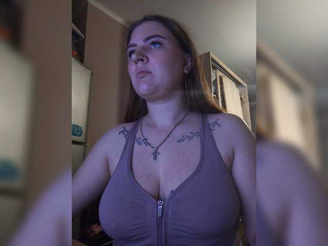 Eva-Nore live cam on BongaCams