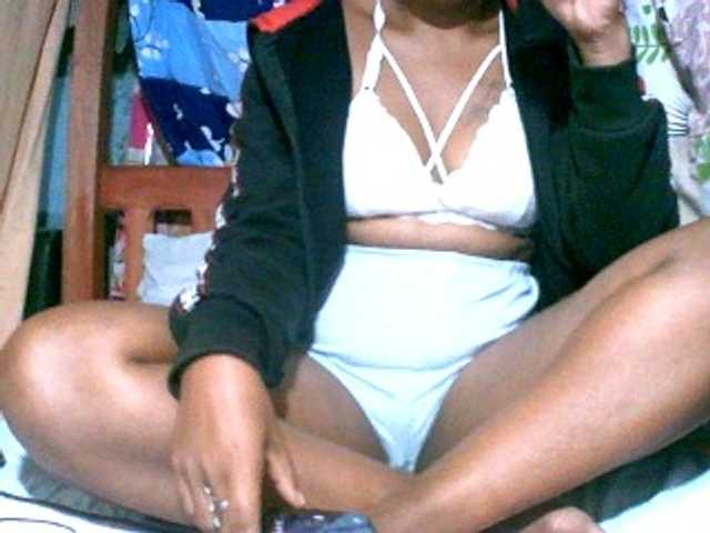 KellyhBerry webcam