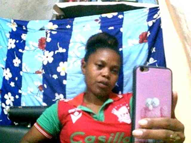KellyhBerry webcam