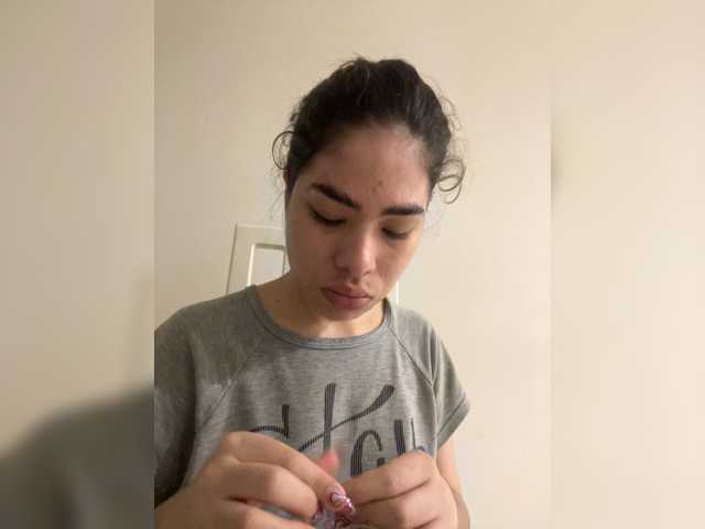 LeiaStone live cam on BongaCams